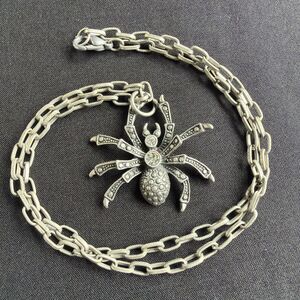 Silver Tone Spider Necklace With Rhinestones 18” Creepy Gothic Halloween Costume